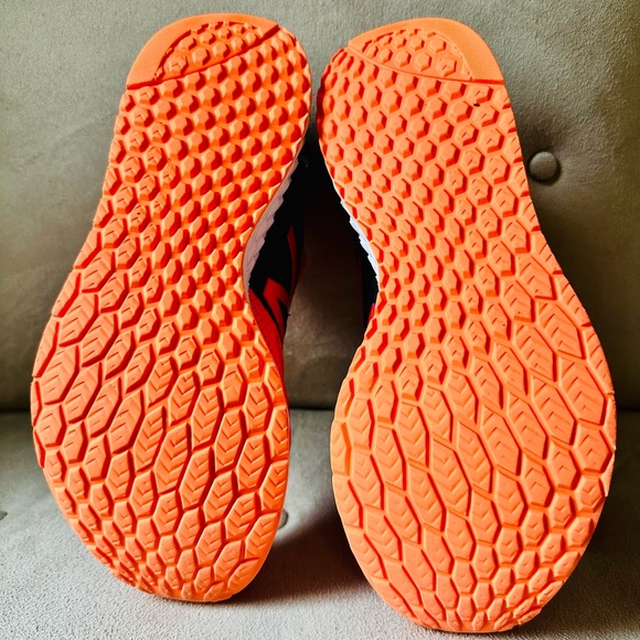 New Balance Veniz V1 Fresh Foam Sneaker - Size 6.5 - Picture 5 of 6